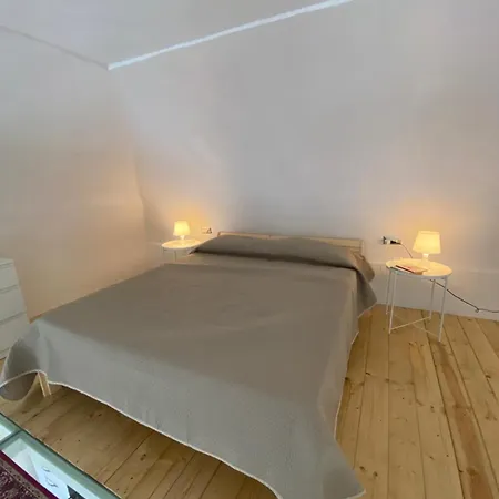 Daire Pompei Civico 14 *