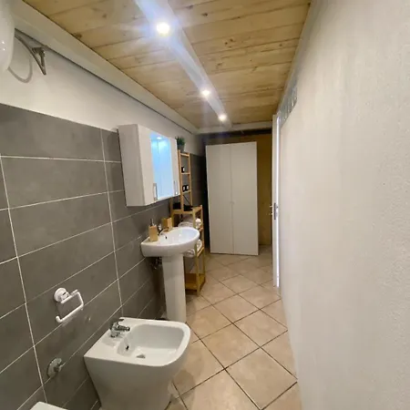 Daire Pompei Civico 14 *